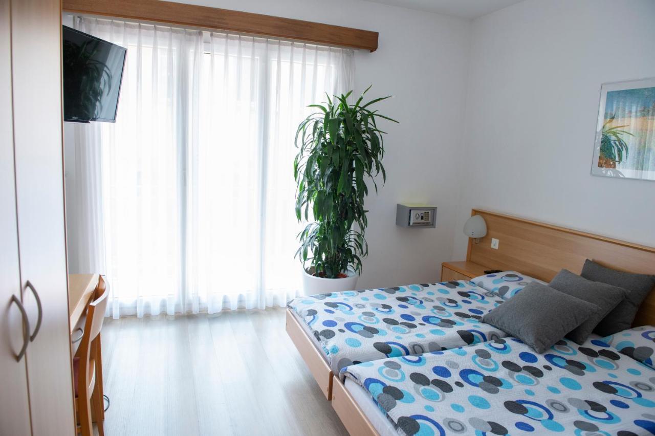 Garni Moderno Hotel Bellinzona Exterior photo