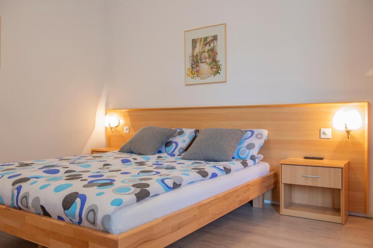 Garni Moderno Hotel Bellinzona Exterior photo